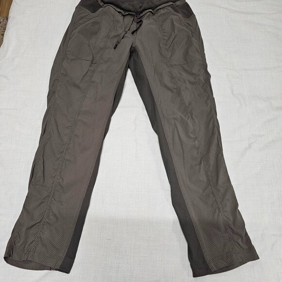 Lululemon Athletica Women Crop Pants Size 8 Gray Drawstring Waist - Picture 14 of 14